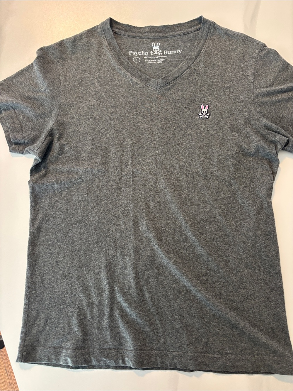 Psycho Bunny Men's V-Neck Tee in Heather Gray with Pink Logo
